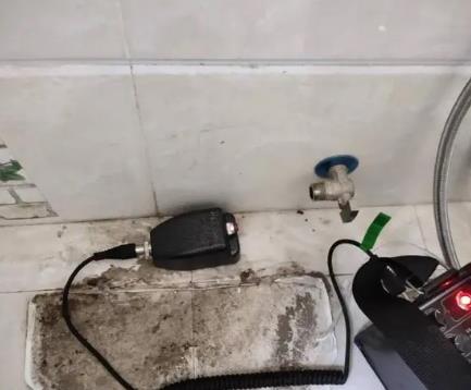 呼伦贝尔屋顶漏水维修公司分享下卫生间漏水的危害及解决方法